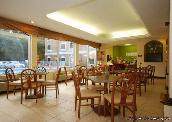 Sleep Inn & Suites Orlando International Airport Restaurant photo
